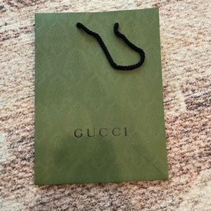 Gucci Retail shopping bag